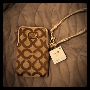 Never used Coach Poppy clutch/wristlet